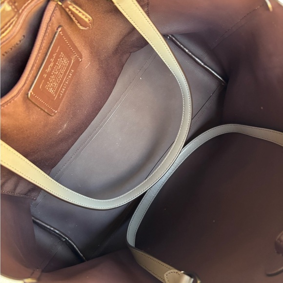 COACH 78218 SIGNATURE CHAIN CENTRAL TOTE V5/Heather Grey. - Picture 3 of 14